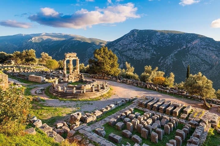 Delphi Private Day Tour from Athens: Explore the Oracle of Apollo