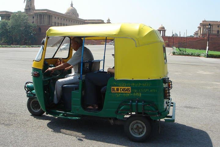 Tuk Tuk Through Old Delhi: Chandi Chowk, Red Fort & Raj Ghat photo 2