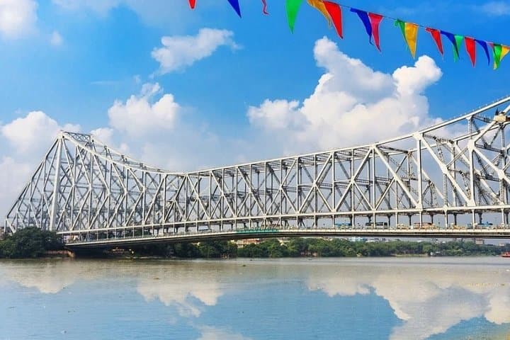 Kolkata from the Hooghly: Two-Hour River Cruise Past Howrah Bridge photo 2