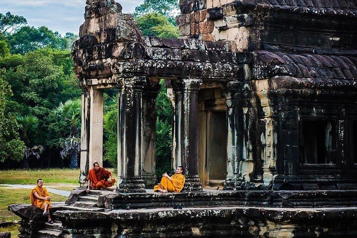 Two-Day Private Tour: Best Historical Sites of the Khmer Empire (Angkor) photo 2
