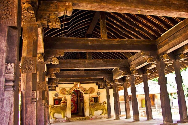 Kandy Tuk Tuk Temple Tour — Three Temples, Tea Factory & Kandyan Dance photo 4