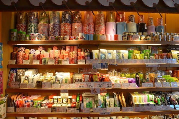 Old Town Tokyo Food Tour in Yanaka: Local Eats & Historic Streets photo 2