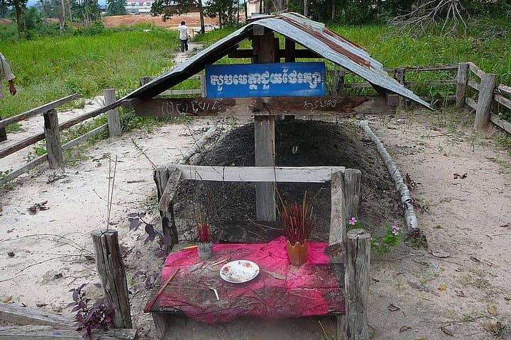 Two-Day Siem Reap to Preah Vihear & Koh Ker Historical Expedition photo 3