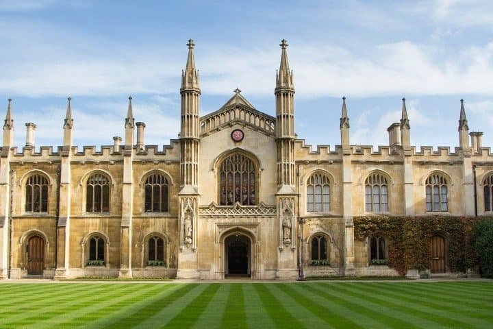 Oxford Academic & Literary Full-Day Tour from London photo 2
