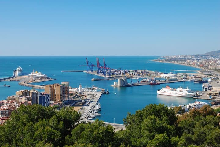 Private 9-Hour Shore Excursion: Motril Cruise Port to Málaga Highlights photo 3