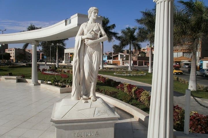 Chiclayo City Tour & Mercado de Brujos — Cathedral Squares, Museums and Shaman Traditions