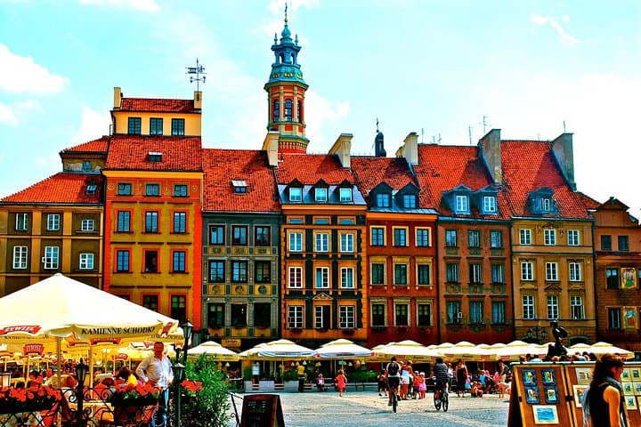 Private Warsaw Old Town & POLIN Museum Tour with Royal Castle photo 3
