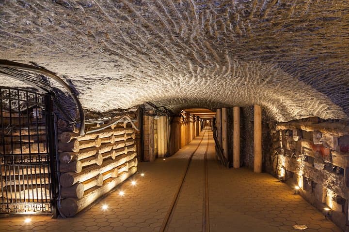 Wieliczka Salt Mine Guided Skip‑the‑Line Ticket — 3‑Hour Underground Tour from Krakow photo 2
