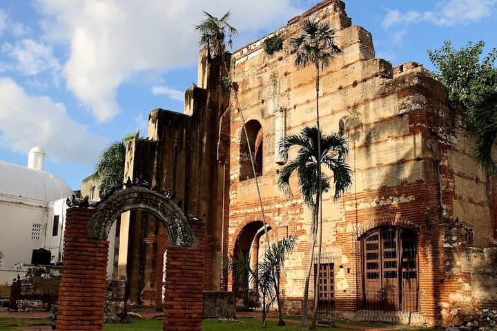 Private Santo Domingo City Tour from Puerto Plata — Full-Day Colonial Zone Experience photo 3