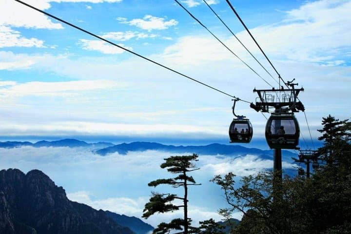 Sunrise on Huangshan: 2-Day Private Tour of Yellow Mountain & Xidi Village photo 2