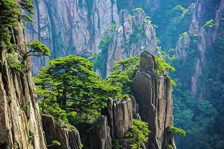 Sunrise on Huangshan: 2-Day Private Tour of Yellow Mountain & Xidi Village photo 6