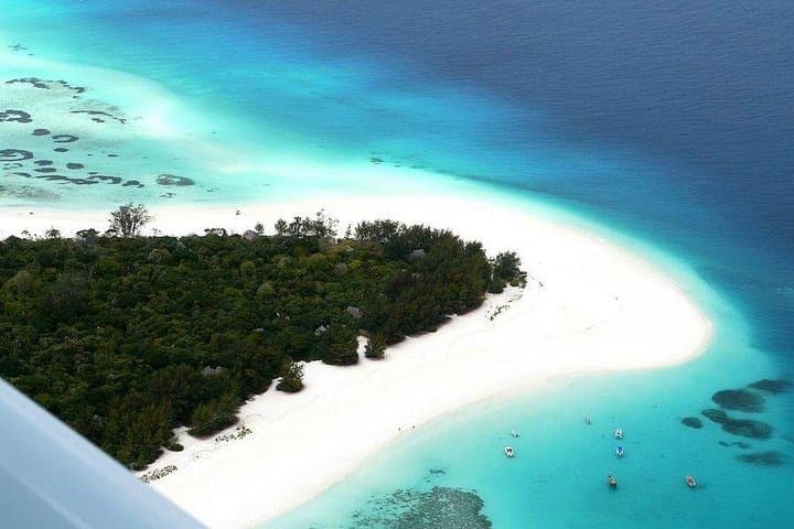 Zanzibar Full-Day Mnemba Island Snorkel and Nungwi & Kendwa Beach Tour