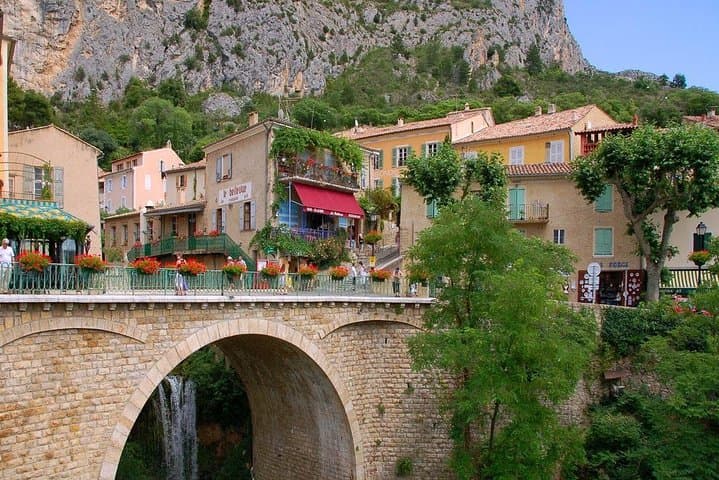 Day Trip to Gorges du Verdon and Lac de Sainte-Croix from Nice: Scenic Views, Lavender Fields, and Hilltop Villages photo 3