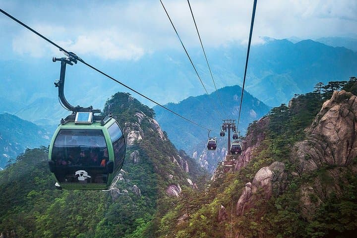 Two-Day Private Tour of Huangshan: Yellow Mountain Sunrise and Hot Spring Spa photo 2