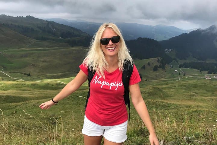 Beginner Hiking from Zurich to Canton Schwyz - 1856m Cable Car Panorama photo 2