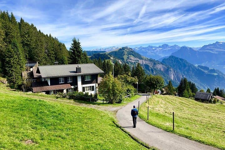 Beginner Hiking from Zurich to Canton Schwyz - 1856m Cable Car Panorama
