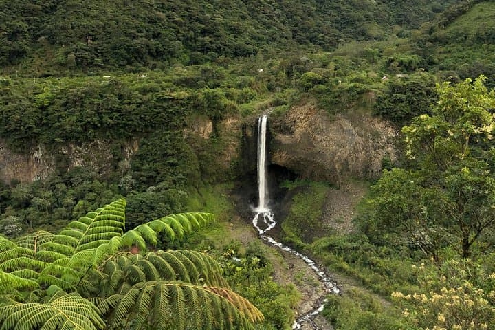 Cotopaxi and Baños: 2-Day Private Volcano, Waterfalls & Thermal Springs Adventure photo 3