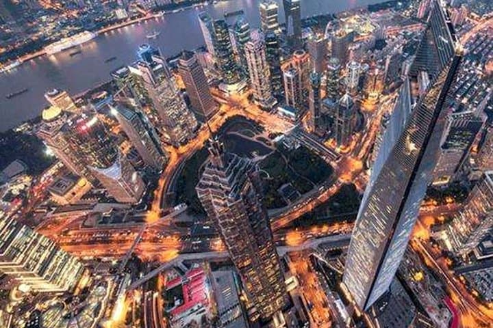 VIP Night River Cruise & Shanghai Tower: Private Shanghai After-Dark Experience photo 2