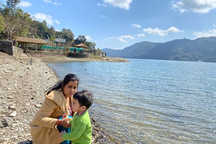 Complete Pokhara Valley Sightseeing Tour: Sarangkot, Lakes & Caves photo 2