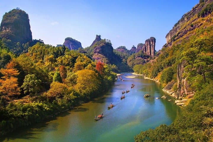 3-Day Mount Wuyi Private Tour — Bamboo Rafting, Heavenly Tour Peak & Xiamei Village