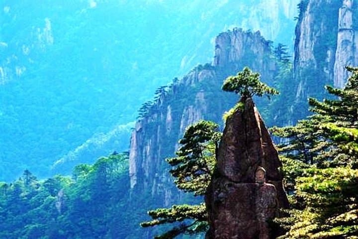 2-Day Mt Huangshan & Xidi Village Private Tour from Hangzhou — Bullet Train to Yellow Mountain photo 6