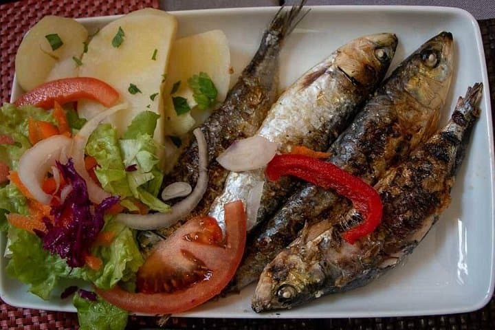 All Flavours of Lisbon: Private 3-Hour Food & Drink Walking Tour photo 4