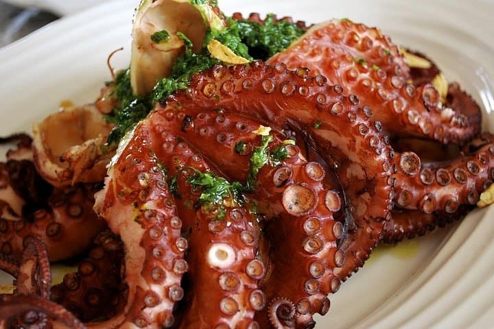 All Flavours of Lisbon: Private 3-Hour Food & Drink Walking Tour photo 3