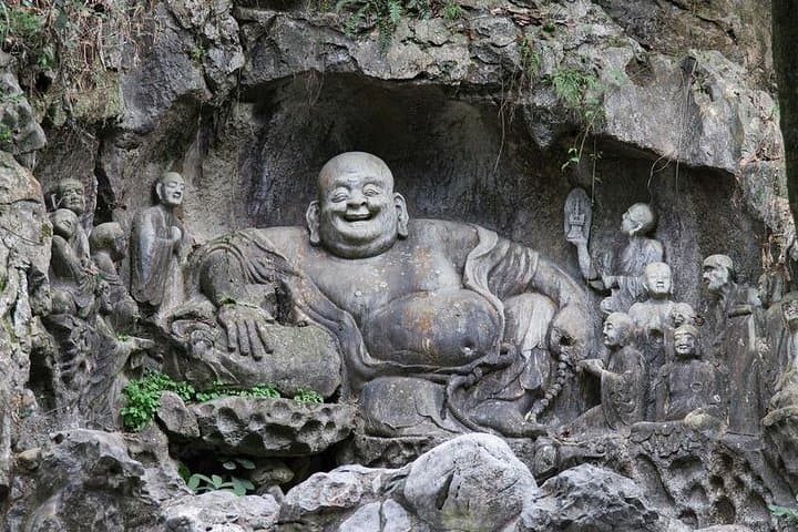 Private Hangzhou Layover Tour: West Lake, Longjing Tea & Lingyin Temple in One Day photo 3