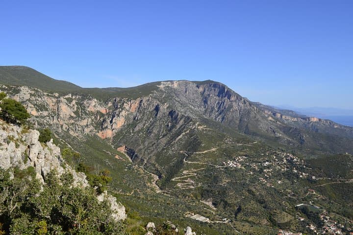 Hiking Tyros, Arcadia — Sea-and-Mountain Walk Through Tsakonian Village photo 4