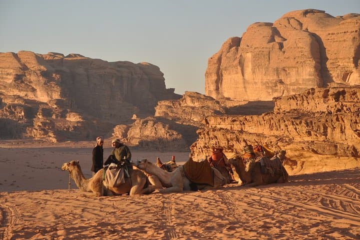 Wadi Rum 2-Day Jeep Tour: Overnight Bedouin Camp & Rock Bridges