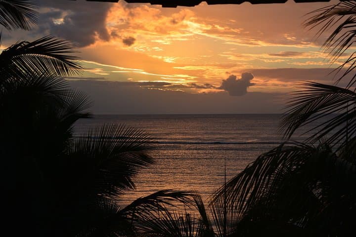 Mauritius in 5 Days: Catamaran Lagoon, Waterfalls & Cultural South-to-North Circuit