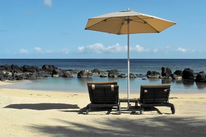 Mauritius in 5 Days: Catamaran Lagoon, Waterfalls & Cultural South-to-North Circuit photo 2