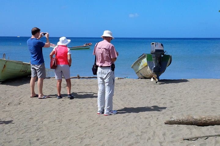 Private St Lucia Highlights Tour — Castries, Pitons & Sulphur Springs photo 5