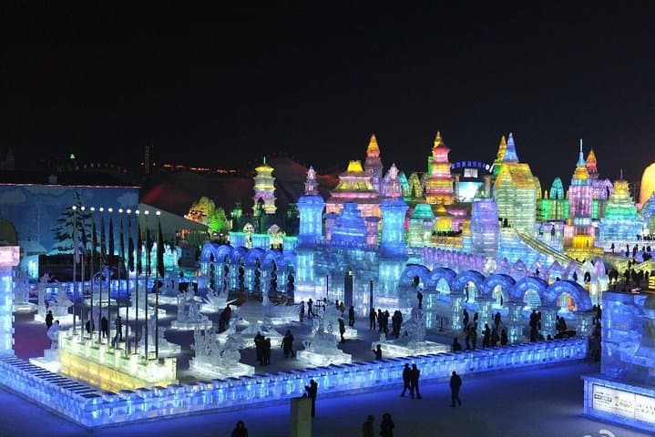 2-Day Private Harbin Winter Highlights Tour from Nanjing — Ice & Snow World & Sun Island photo 5