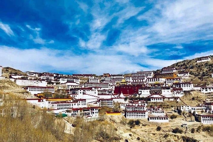 5-Day Lhasa and Ganden Monastery Tour: Potala Palace, Jokhang & Drepung photo 3