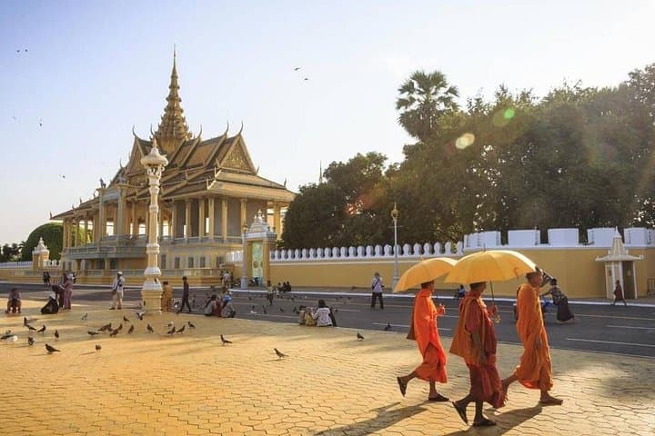 Authentic Vietnam & Cambodia 14-Day Cultural and Natural Adventure photo 2