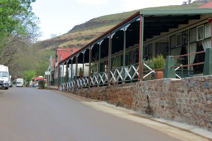 Johannesburg Transfers & Safari Tours — Lukunda Shuttle Services Guide photo 2