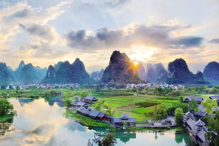 6-Day Private China Highlights Tour from Xi'an — Beijing, Guilin & Shanghai photo 2