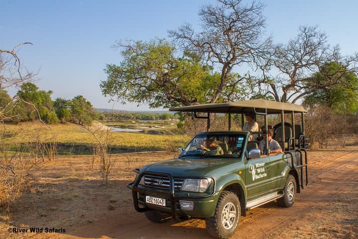 Upper Zambezi Canoe & Game-Drive Safari — 3 Days, 2 Nights from Victoria Falls photo 2