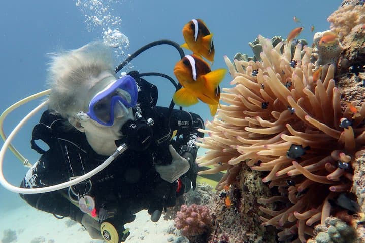 Beginner Scuba in Maafushi: 12m Guided Dives with Photos