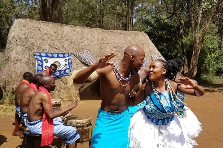 Inside Kibera: Nairobi Slum Walking Tour and Bomas Cultural Dance Show photo 3