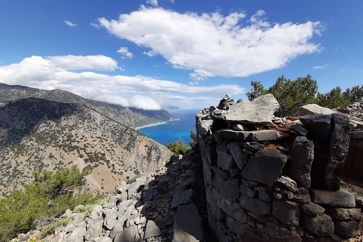 Agia Roumeli to Papoura Peak: Challenging Hike in Crete's White Mountains photo 2