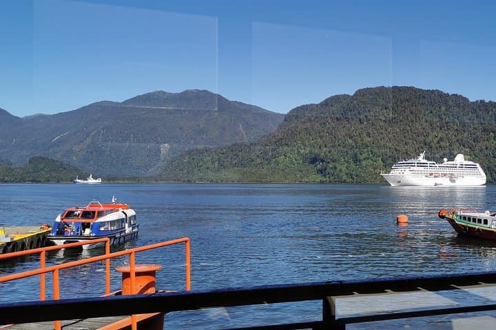 Coyhaique Shore Excursion from Puerto Chacabuco: Waterfall, Ranch ASADO & Miradores photo 4
