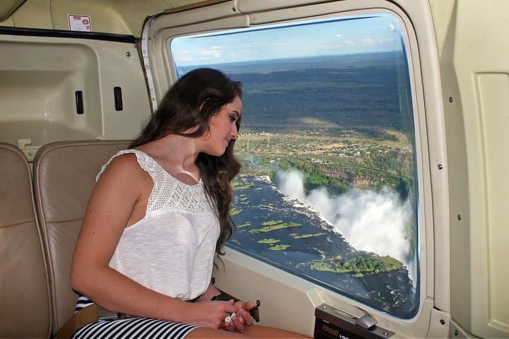 Victoria Falls Helicopter Scenic Flight — 15-Minute Aerial Tour Over the Falls photo 3
