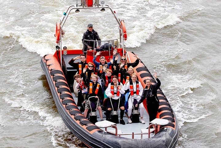 High-Speed Thames Private Speedboat: 45-Minute London River Blast photo 3