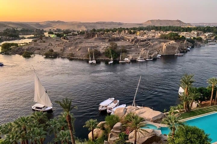 8-Day Egypt Tour: Pyramids, Nile Temples & Red Sea Adventure photo 2