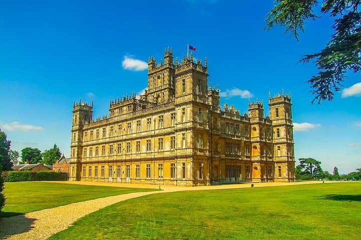 Private Downton Abbey Tour: Highclere Castle, Bampton & Cogges Farm photo 2