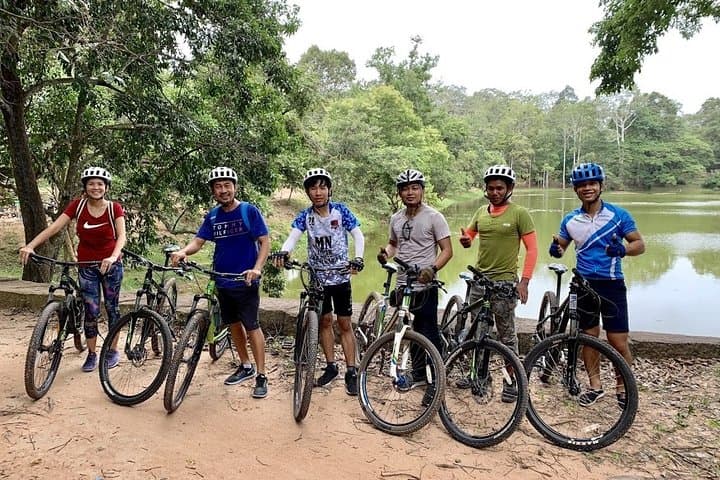 Full-Day Angkor Temple Bike Tour: Explore Angkor Wat, Angkor Thom & Jungle Temples photo 2
