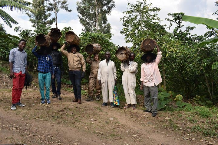 Hands-On Beekeeping Experience near Gakenke — Harvest Honey in Rwanda photo 2