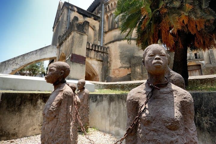 Zanzibar Spice Farm & Stone Town Day Tour: Cooking Class, Market Walk and History photo 5